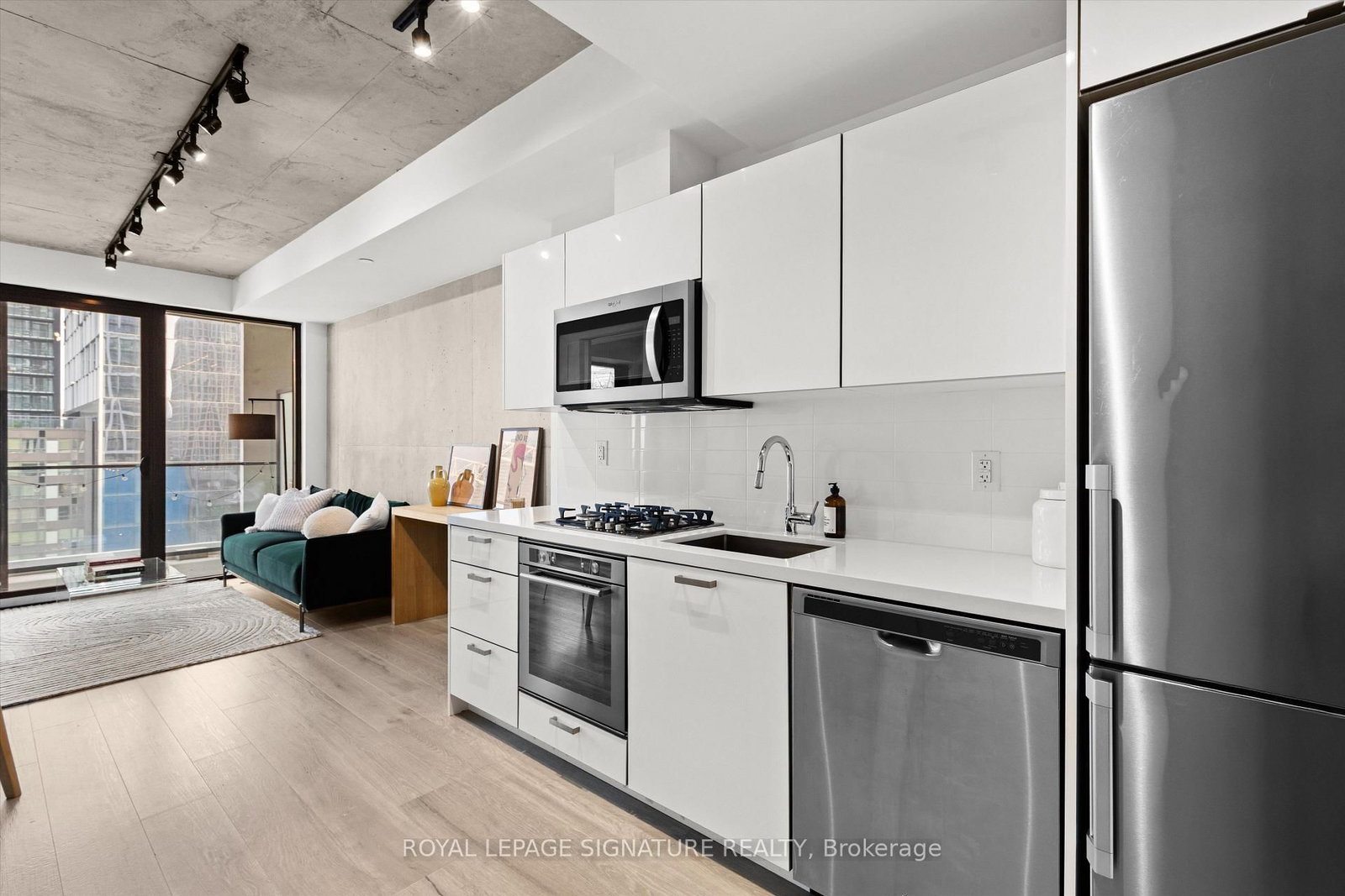 1005-55 Ontario Street, Toronto, ON, photo 3