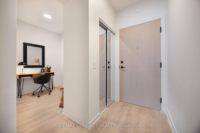1605 - 181 Sterling Road