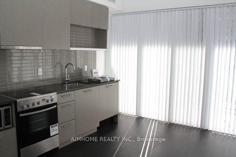 505-435 Richmond Street, Toronto, ON, photo 3