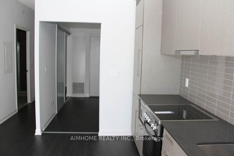505-435 Richmond Street, Toronto, ON, photo 5