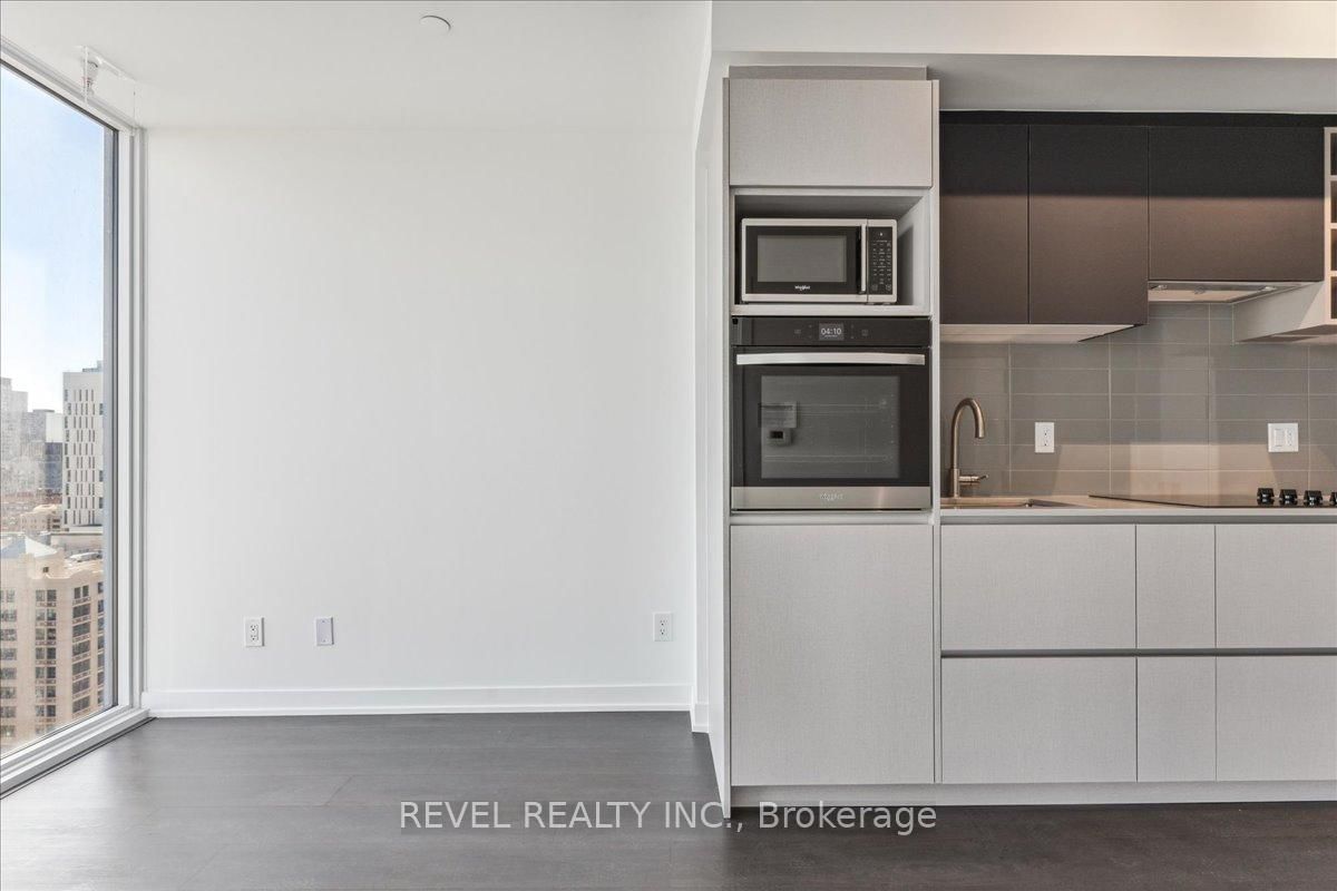 319 Jarvis Street • #2617 • Toronto, ON photo 9