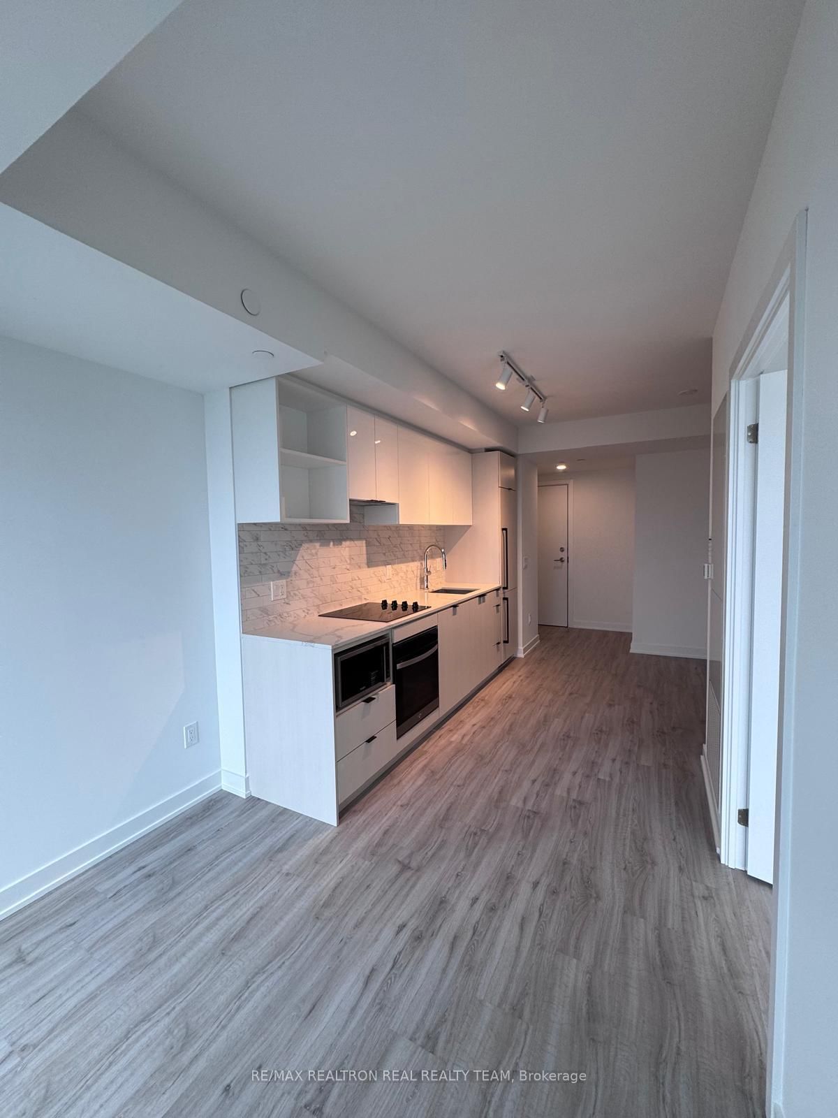 2601-252 Church Street, Toronto, ON, photo 2