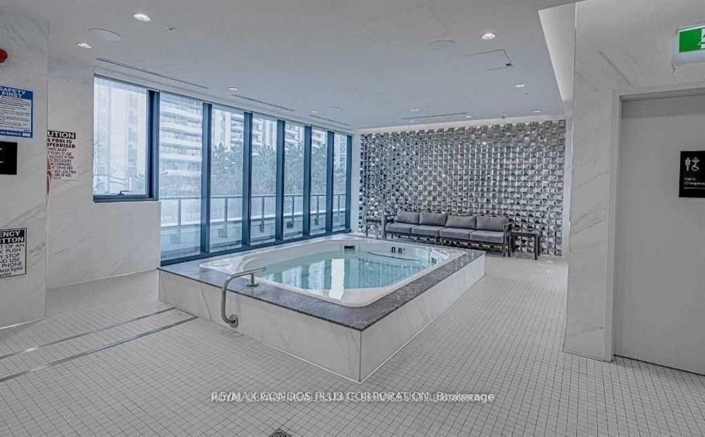 1415-585 Bloor Street, Toronto, ON, photo 3