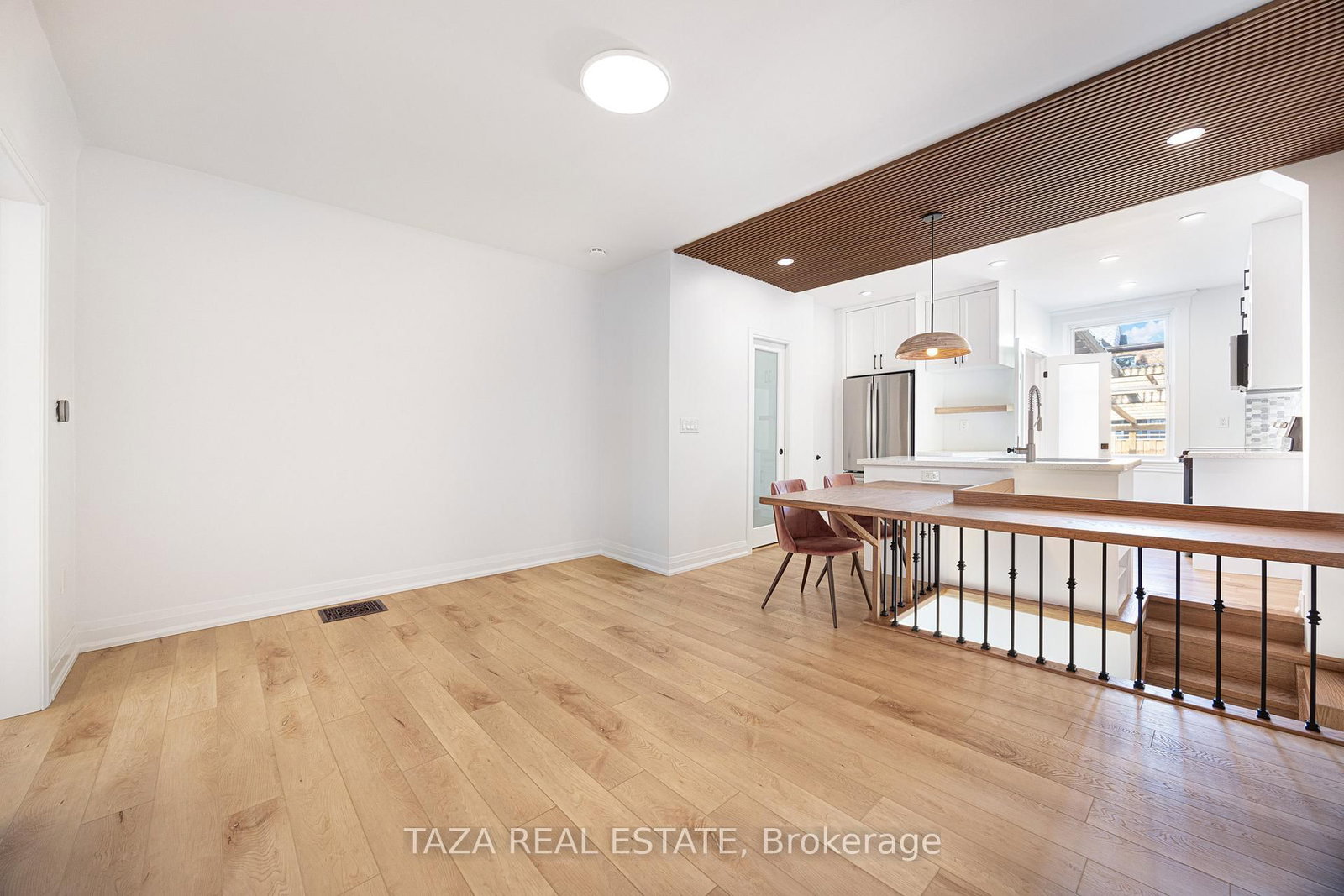 46 Euclid Avenue • Toronto, ON photo 8