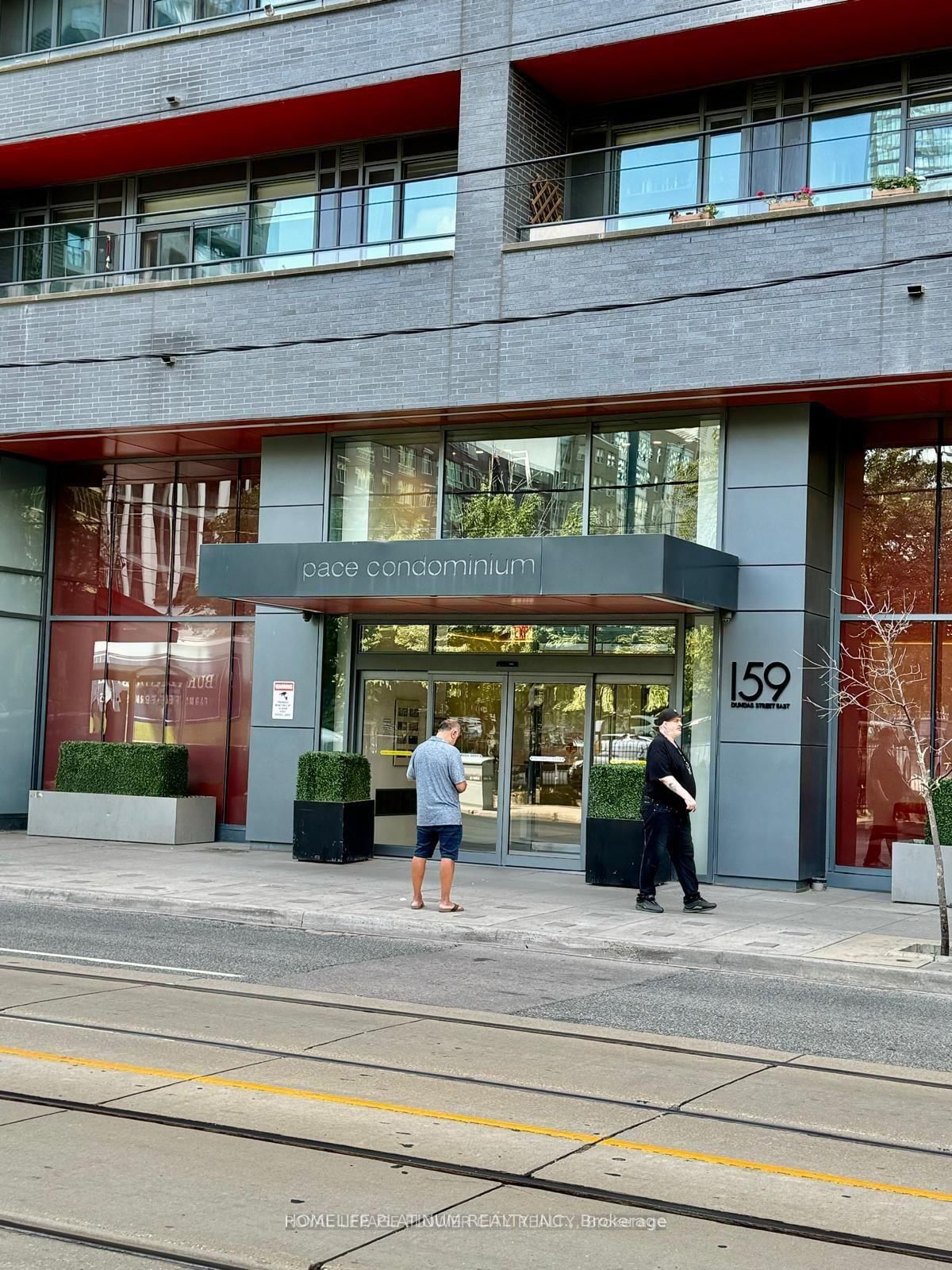 4206-150 Dundas Street, Toronto, ON, photo 2