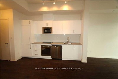 Unit 1018 — 460 Adelaide Street E — photo 3