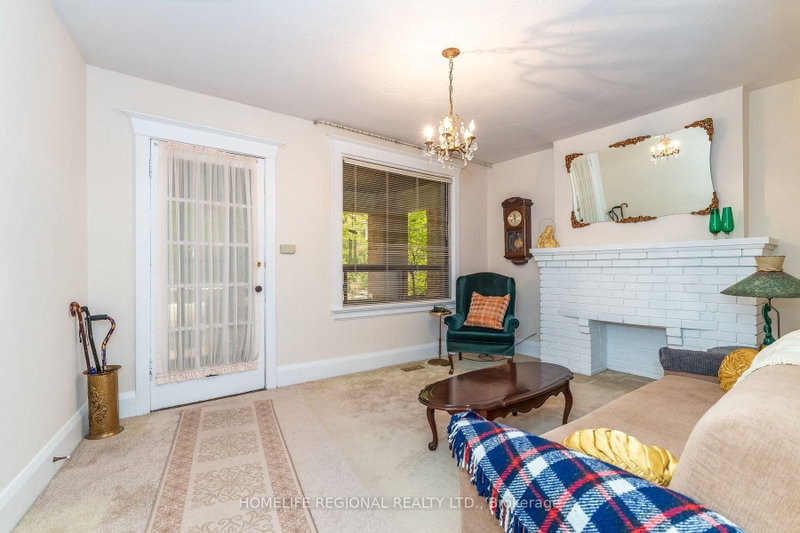 353 St Clarens Toronto,ON M6H 3W2 — Photo 17