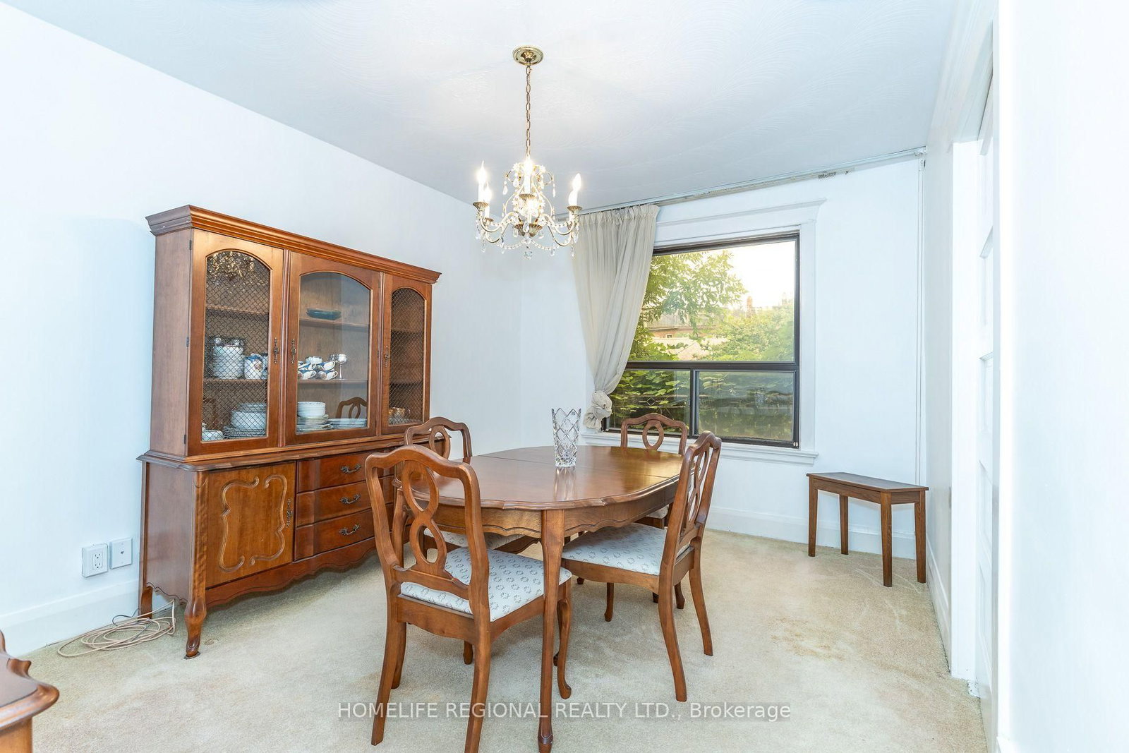 353 St Clarens Avenue • Toronto, ON photo 26