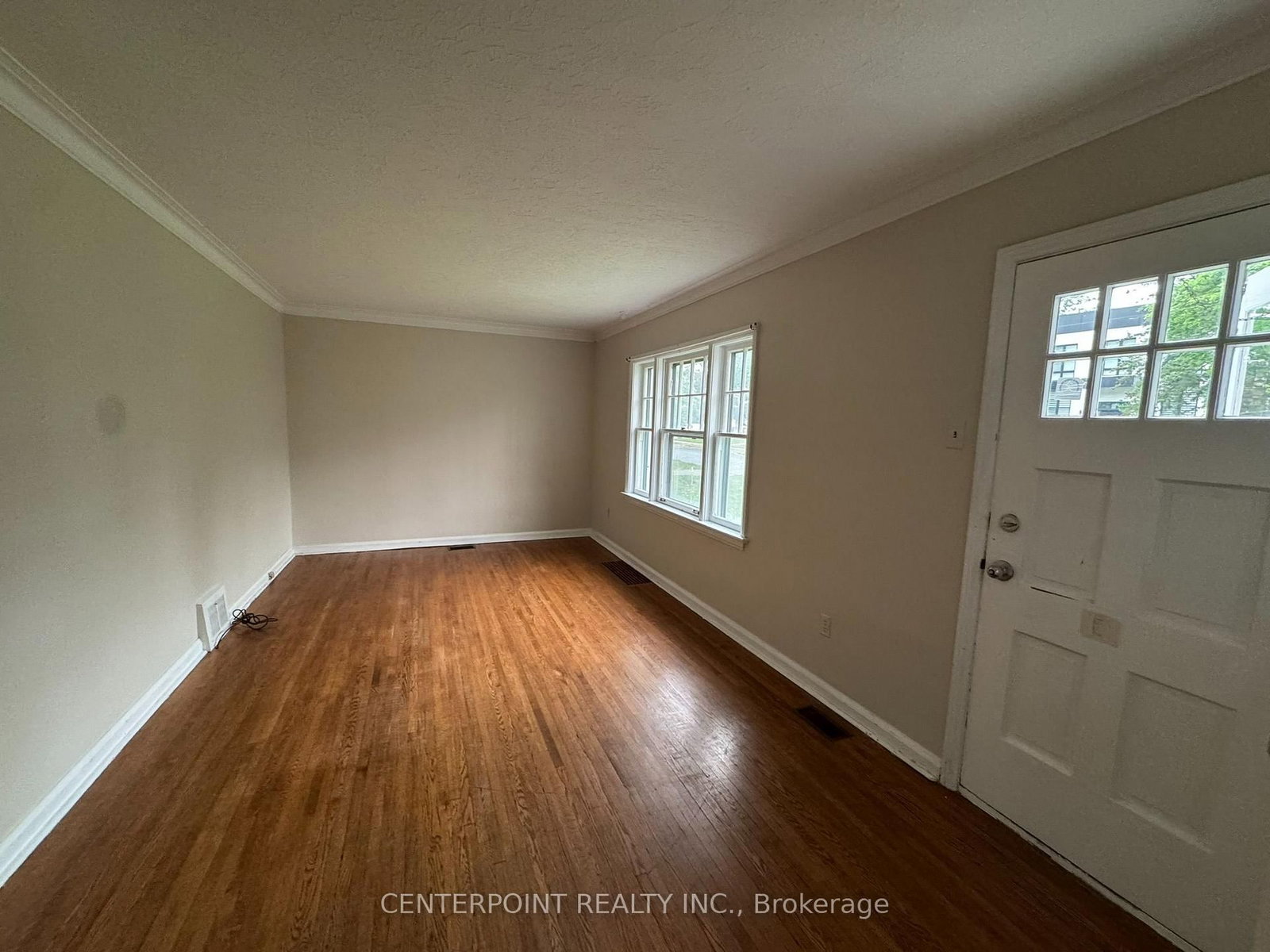 27 Grantbrook Street, Toronto, ON, photo 5