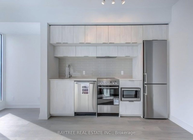 home for lease on 4808-181 Dundas Street E