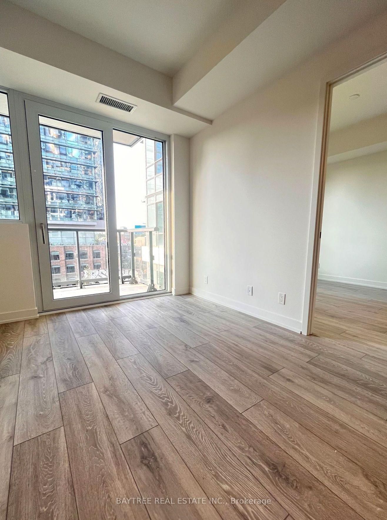 601-108 Peter Street, Toronto, ON, photo 5