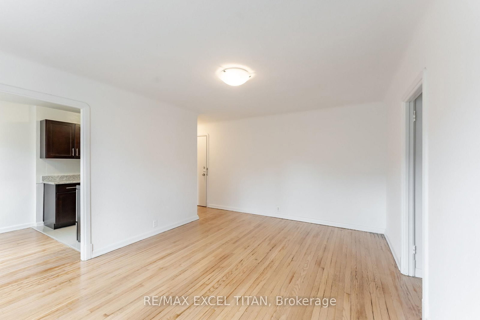 35-8 Mallory Gardens, Toronto, ON, photo 4