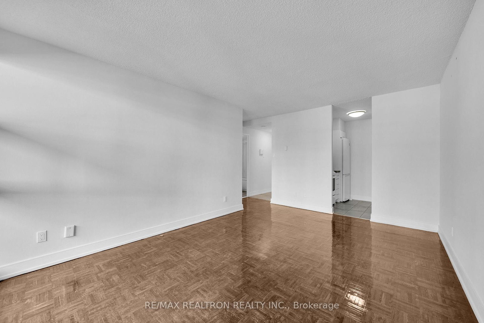 2710-33 Isabella Street, Toronto, ON, photo 3