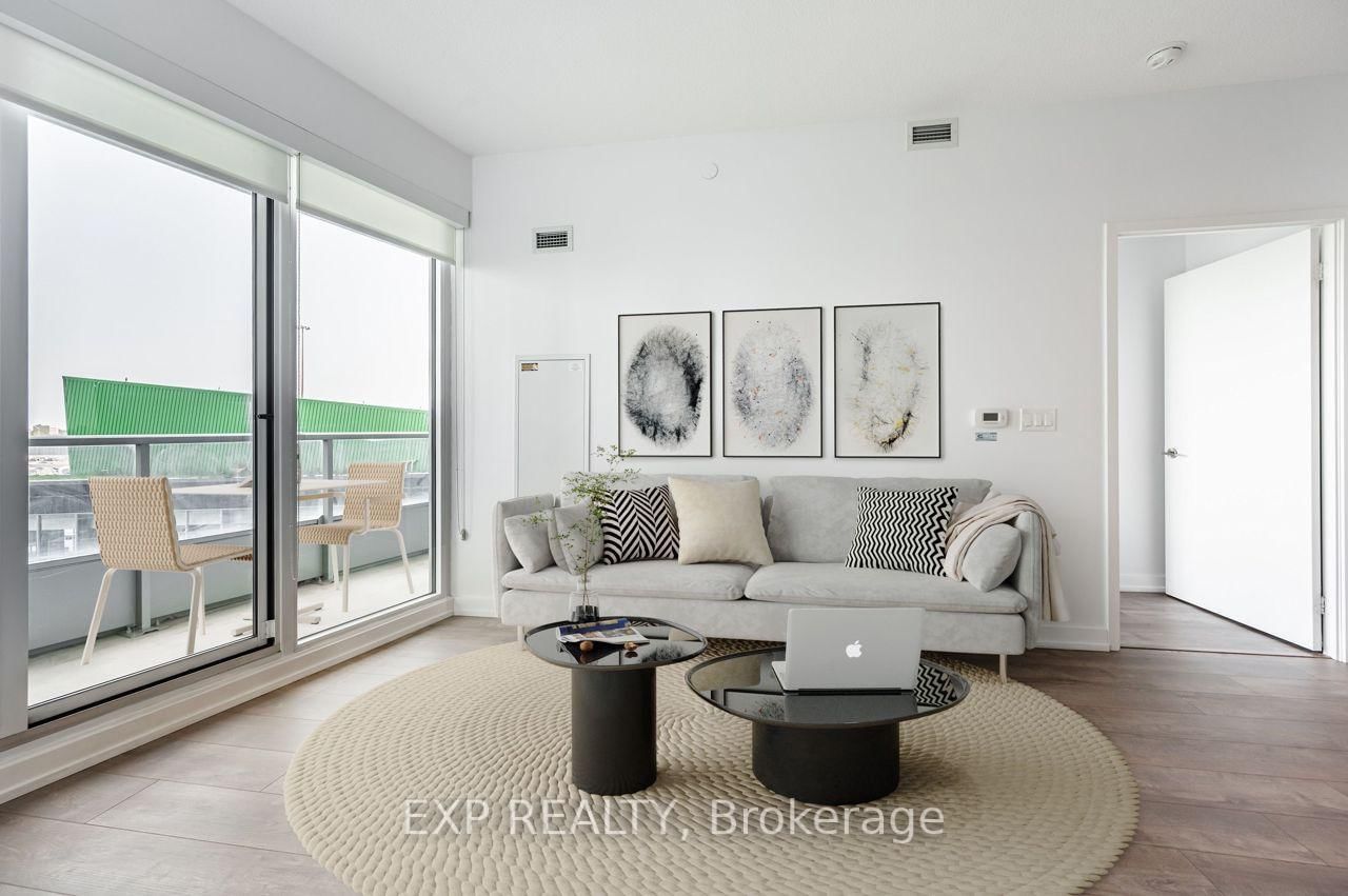 206-115 Mcmahon Drive, Toronto, ON