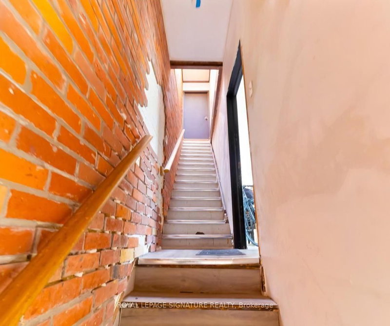 home for lease on 3-2 London Street