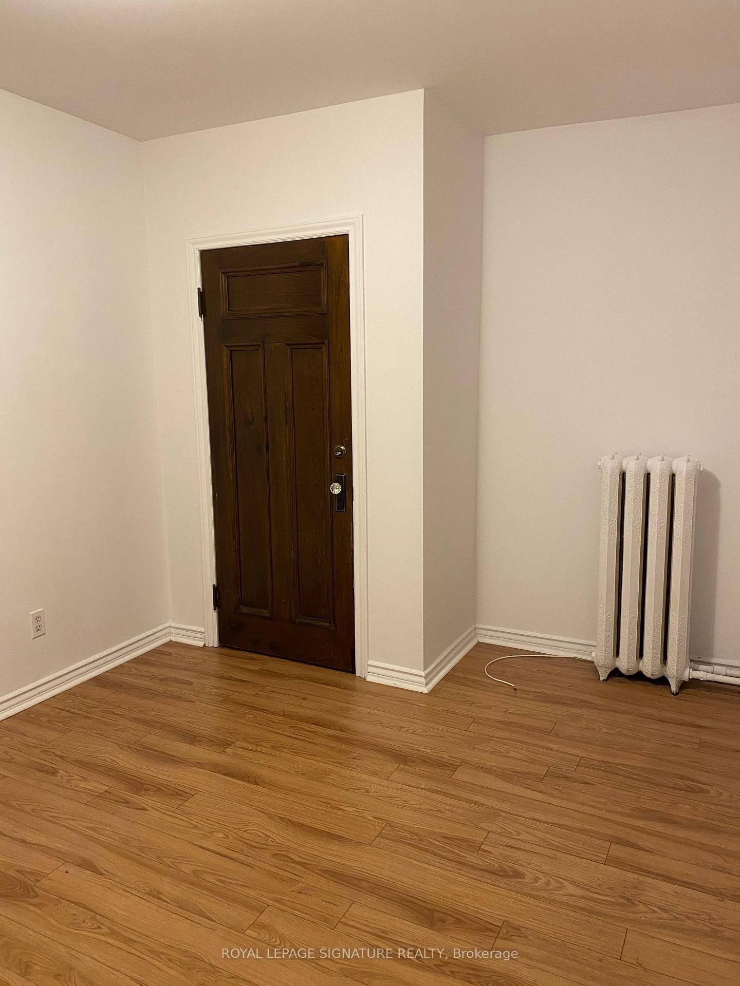 3-2 London Street, Toronto, ON, photo 5