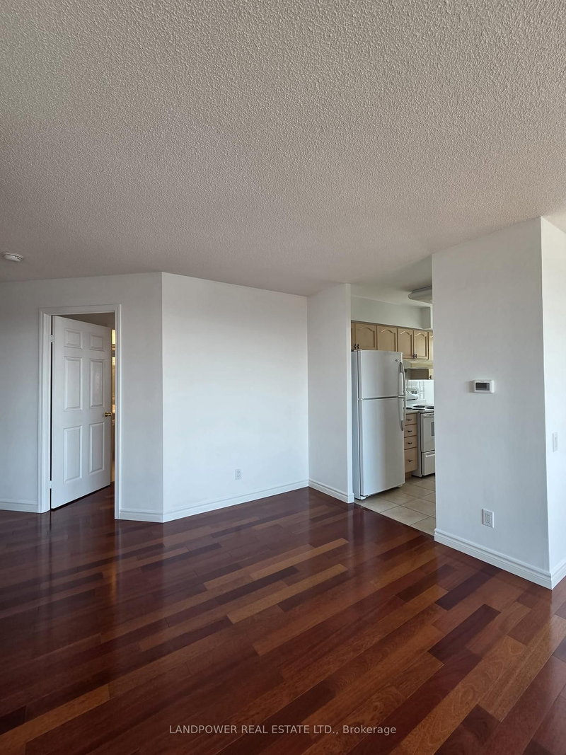 1107 - 8 Hillcrest Avenue
