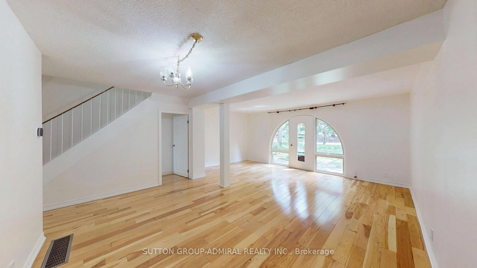 6 Esterbrooke Avenue • #73 • Toronto, ON photo 17