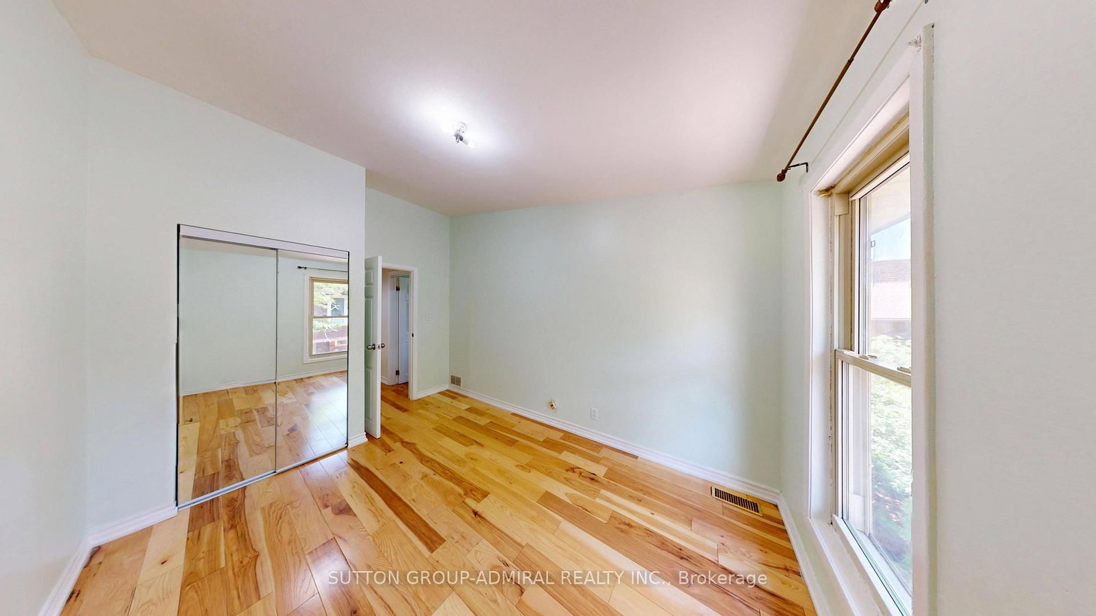 6 Esterbrooke Avenue • #73 • Toronto, ON photo 31