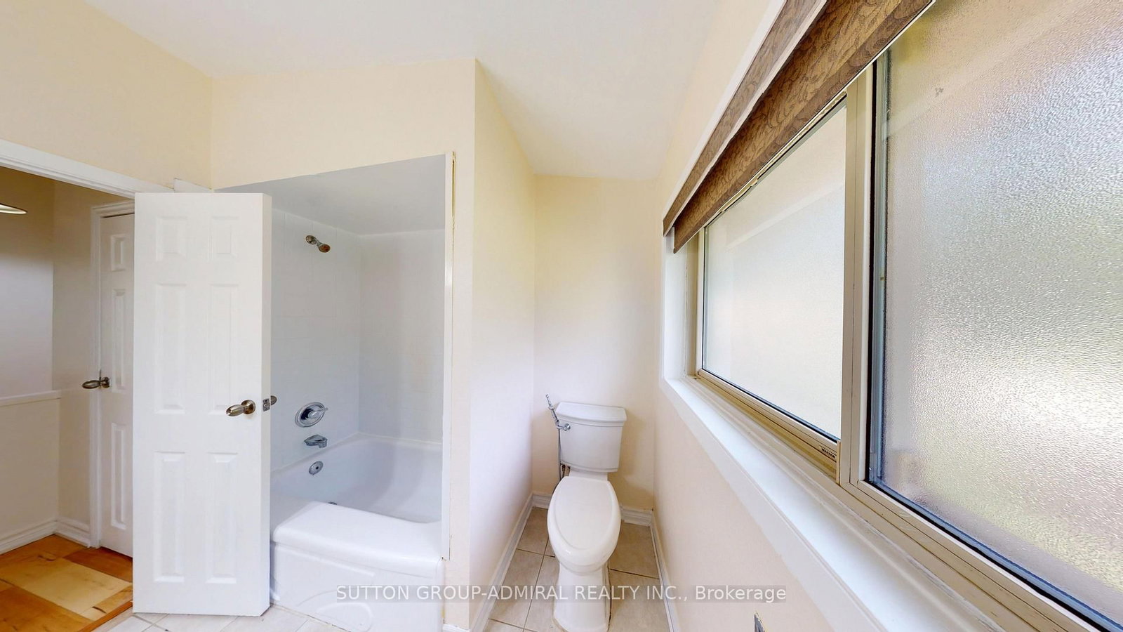 6 Esterbrooke Avenue • #73 • Toronto, ON photo 34