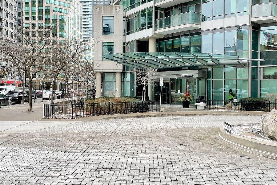 2808-373 Front Street, Toronto, ON, photo 4