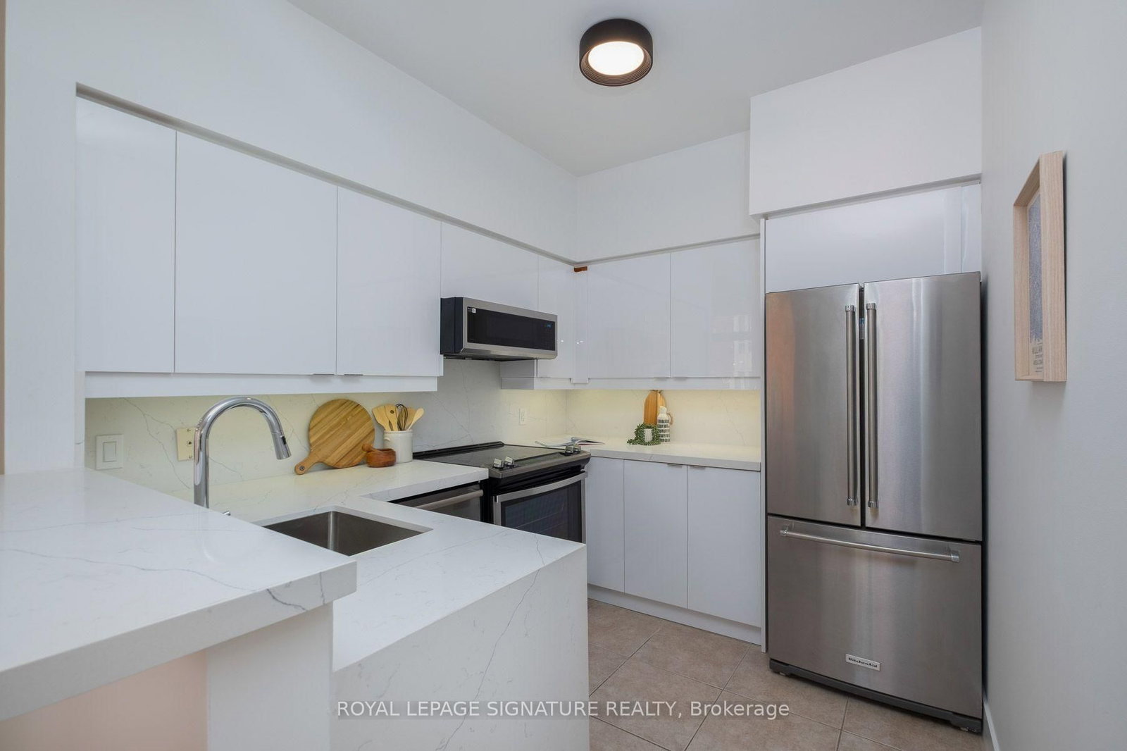 485 Rosewell Avenue • #308 • Toronto, ON photo 7