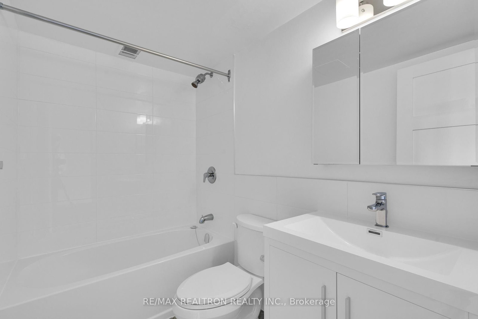 2713-33 Isabella Street, Toronto, ON, photo 5