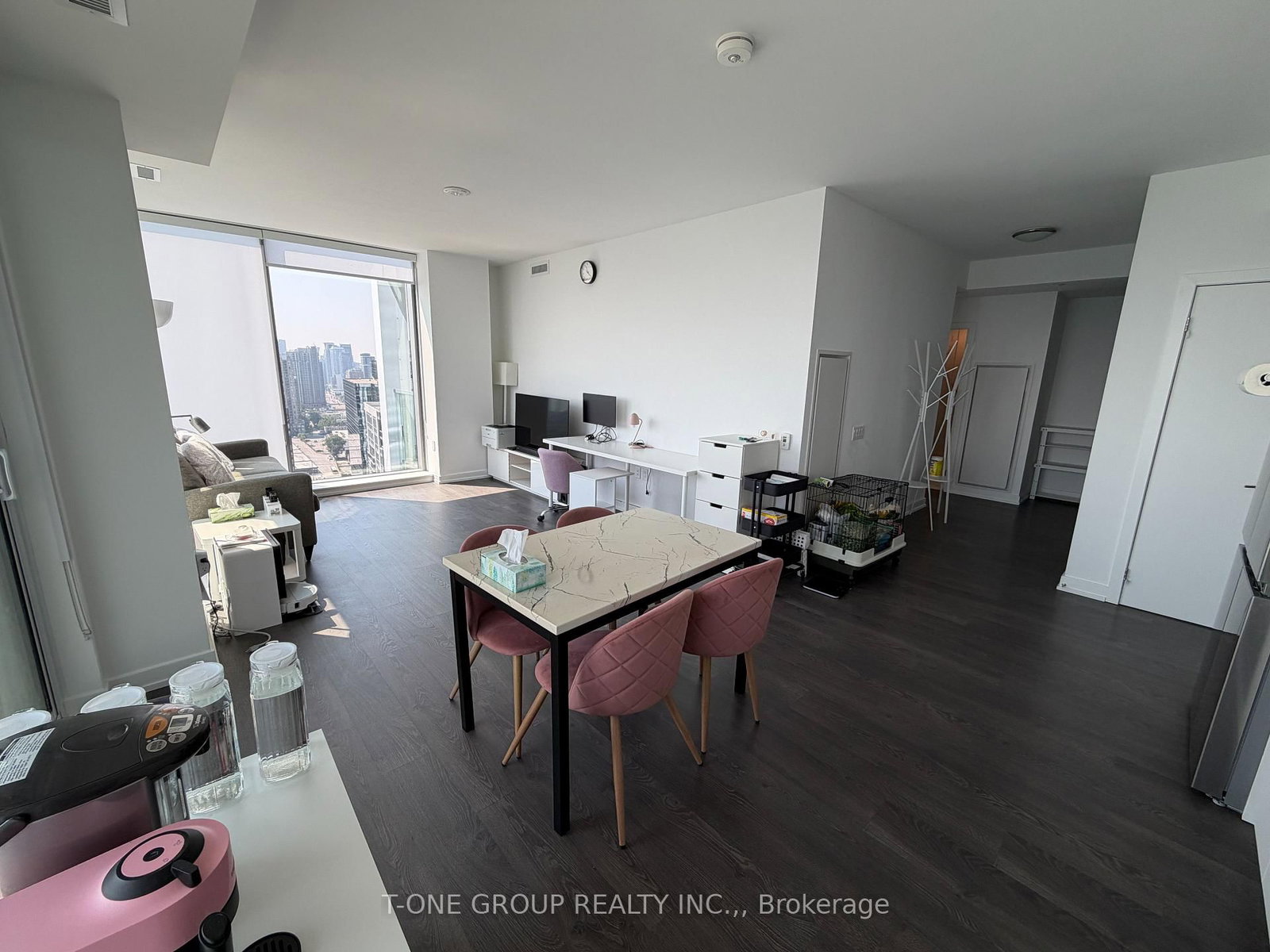 S2603-8 Olympic Garden Drive, Toronto, ON, photo 2