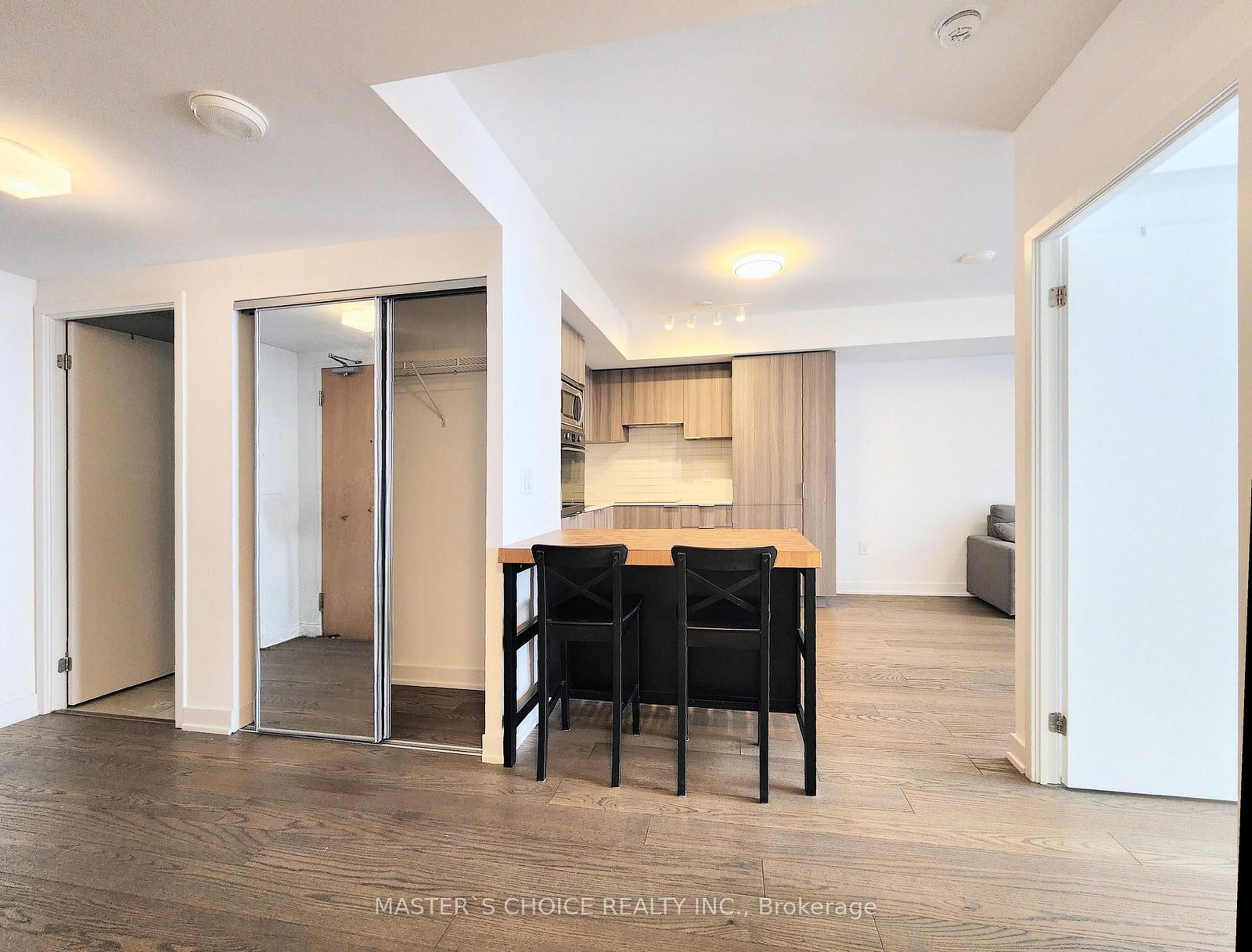 3407-11 Wellesley Street, Toronto, ON, photo 2