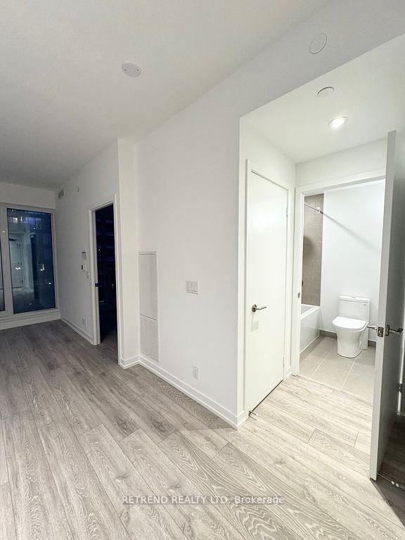 1108-55 Mercer Street, Toronto, ON, photo 5