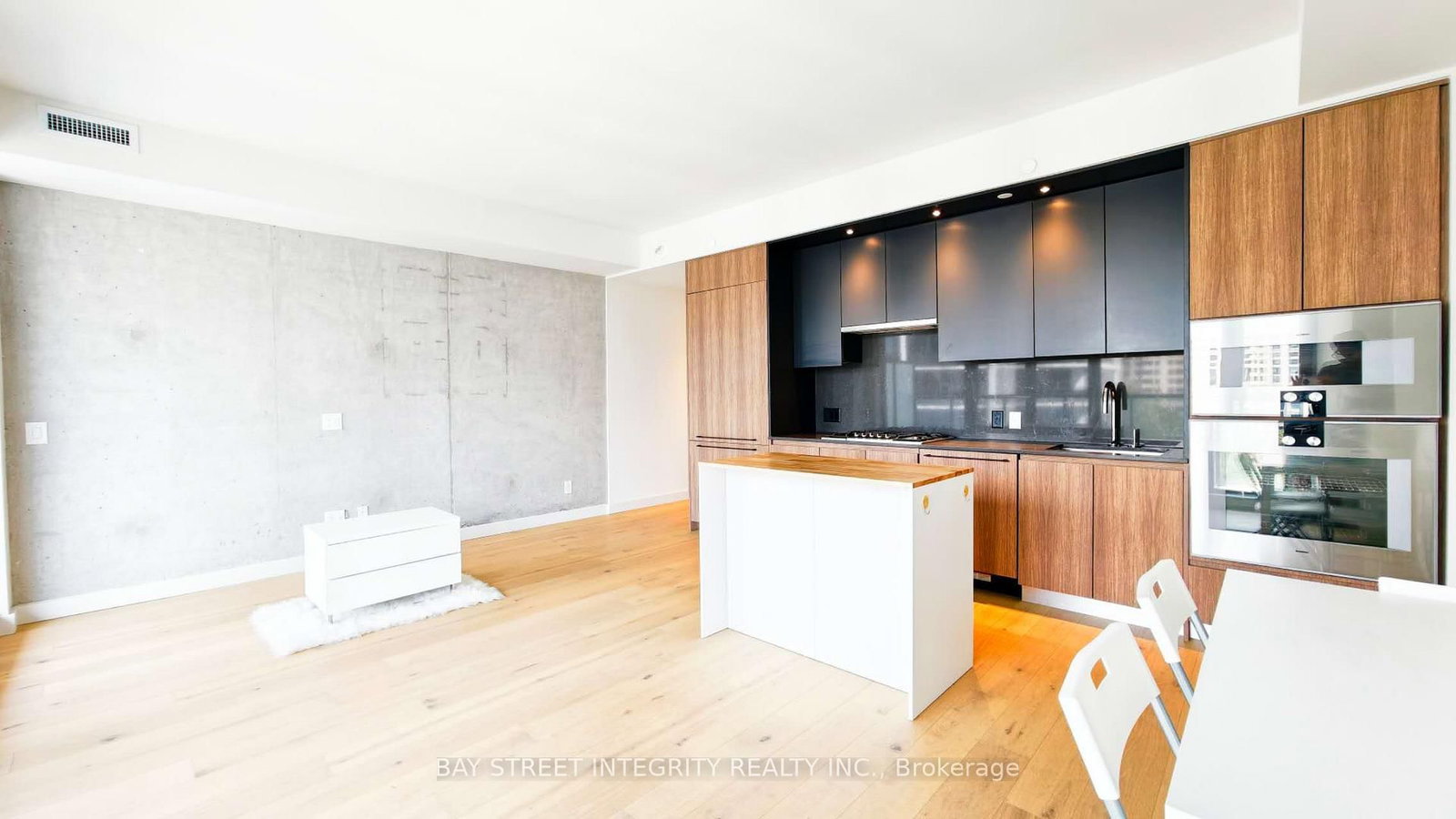 1005-81 Wellesley Street, Toronto, ON, photo 4