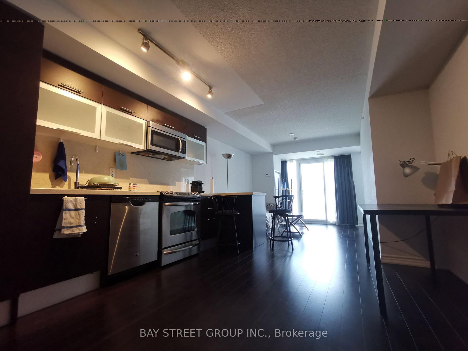 1809-386 Yonge Street, Toronto, ON, photo 4