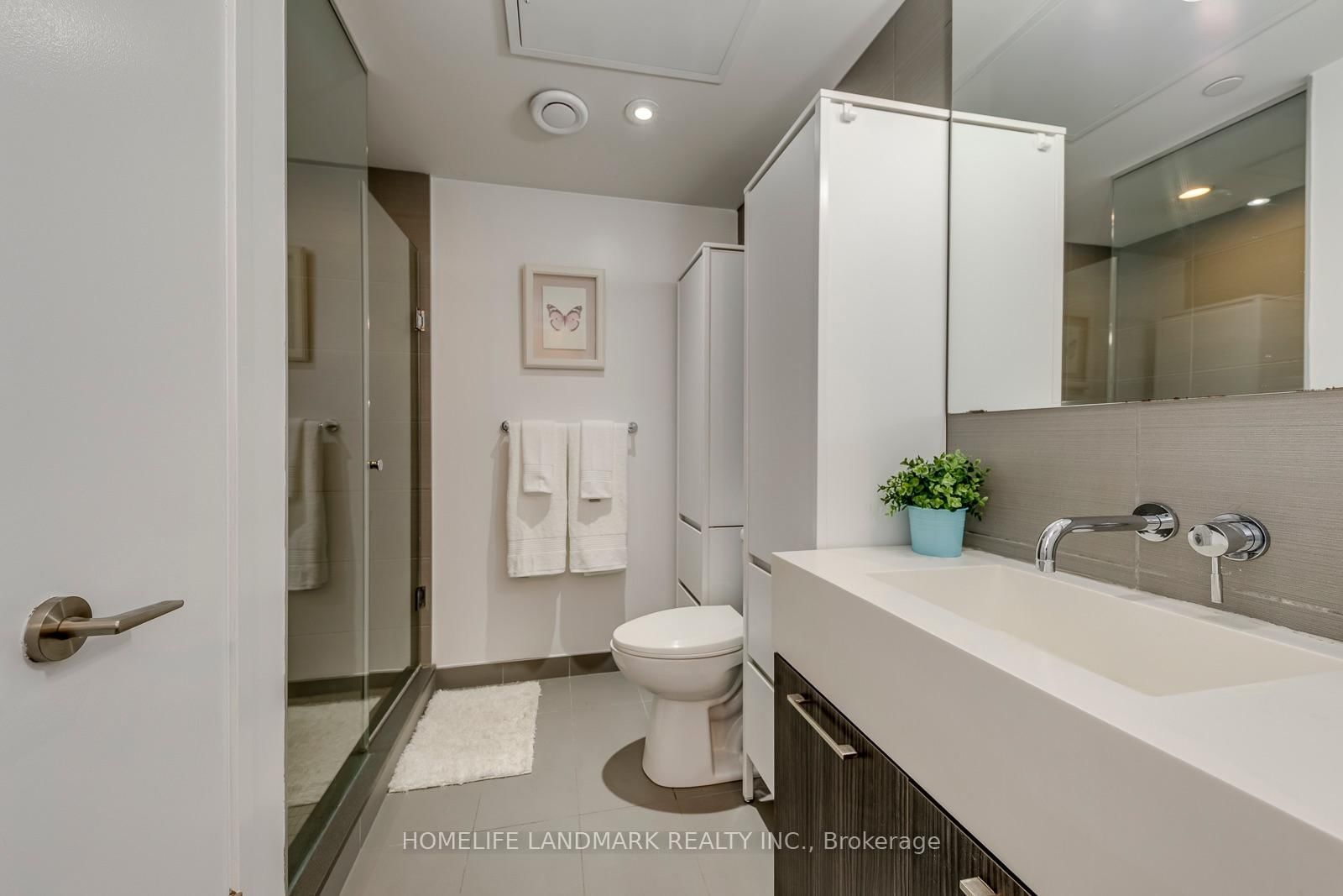 560 W King Street • #519 • Toronto, ON photo 17
