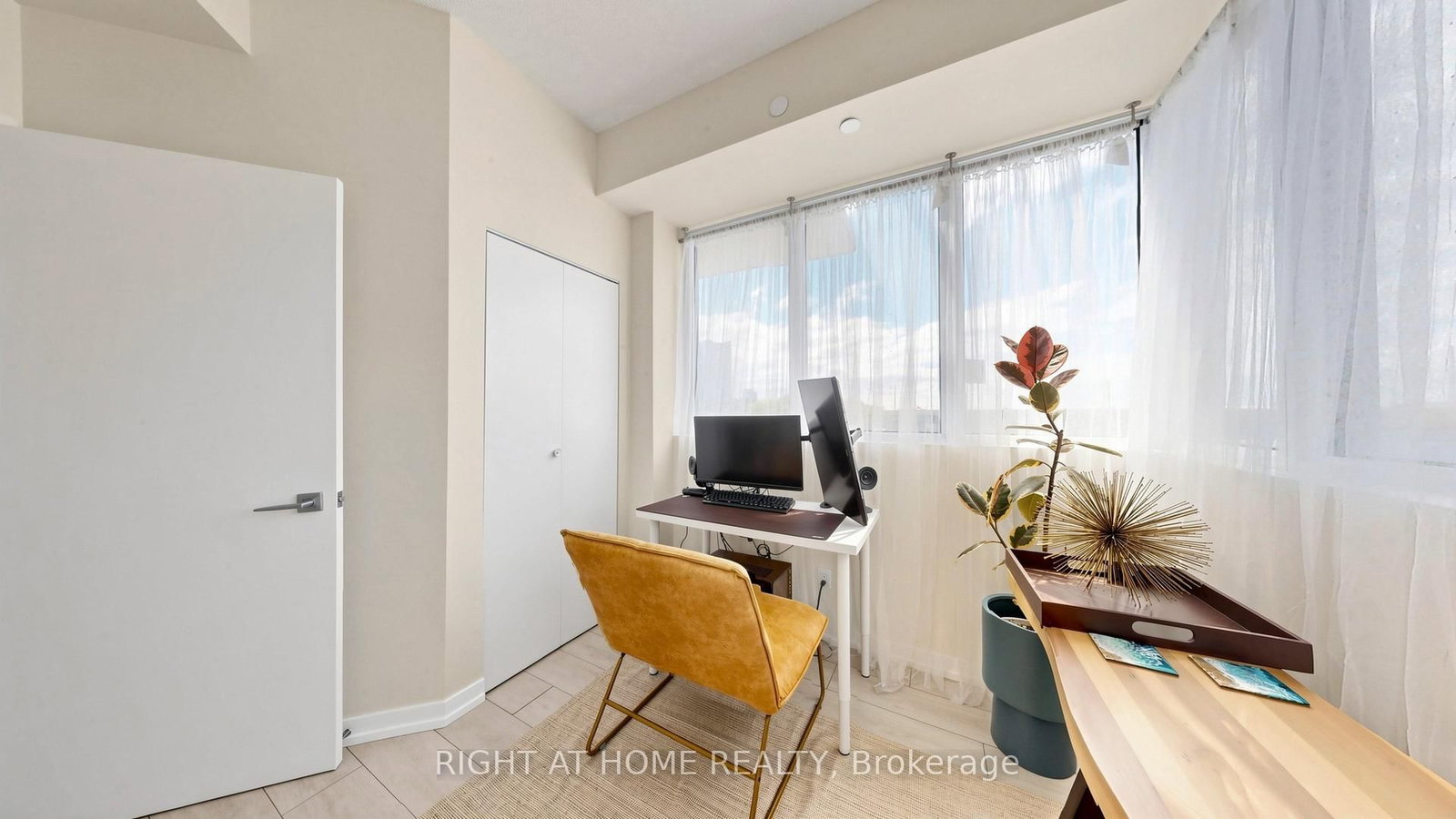 49 East Liberty Street • #311 • Toronto, ON photo 27