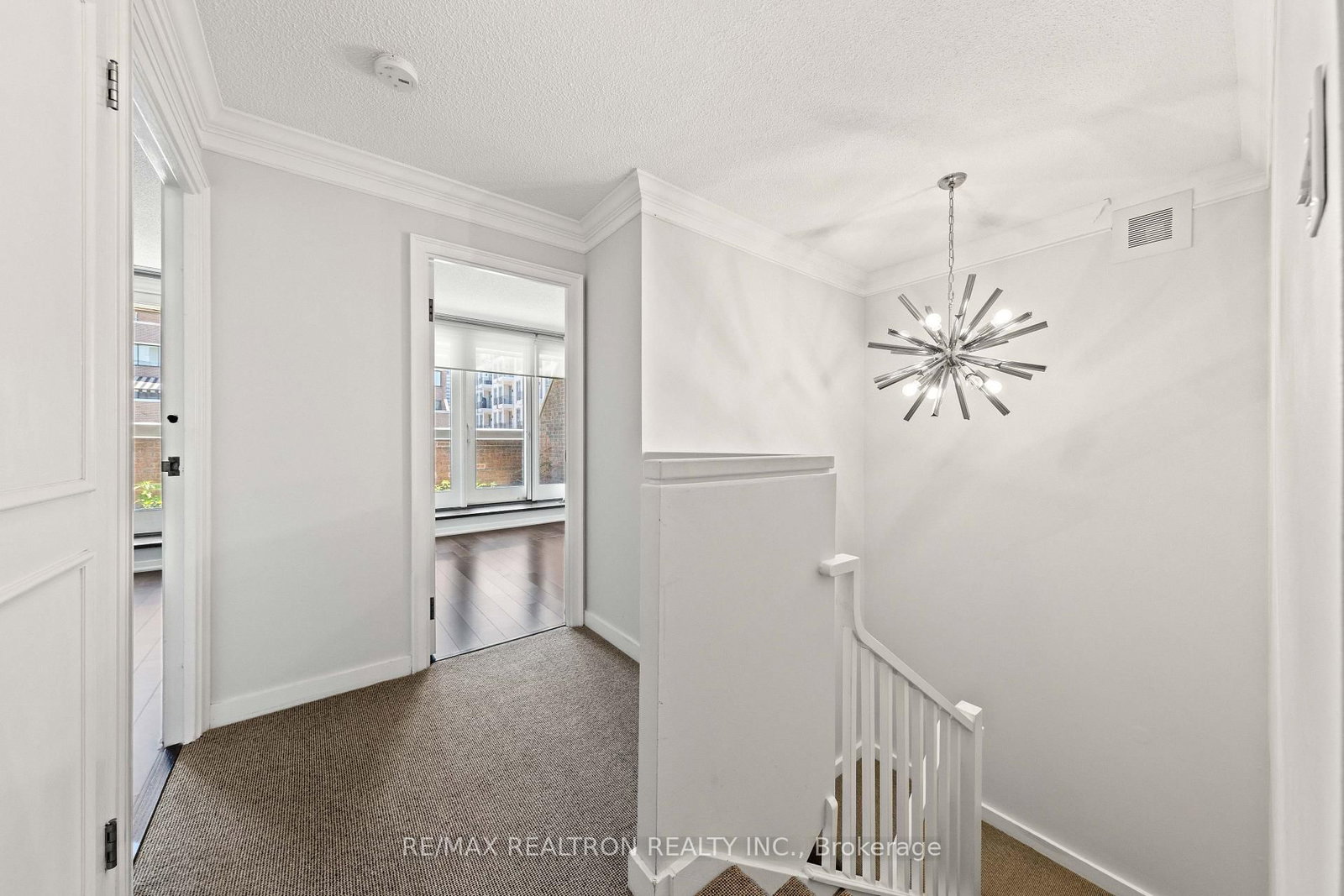 55A Avenue Road • #412 • Toronto, ON photo 23