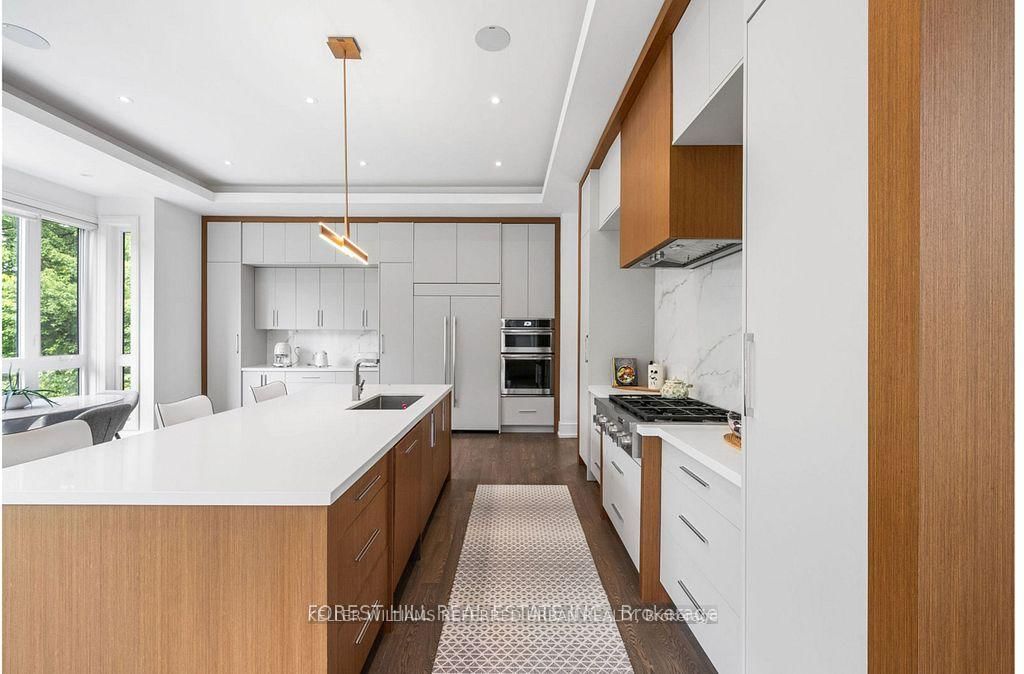 416 Patricia Avenue • Toronto, ON photo 18