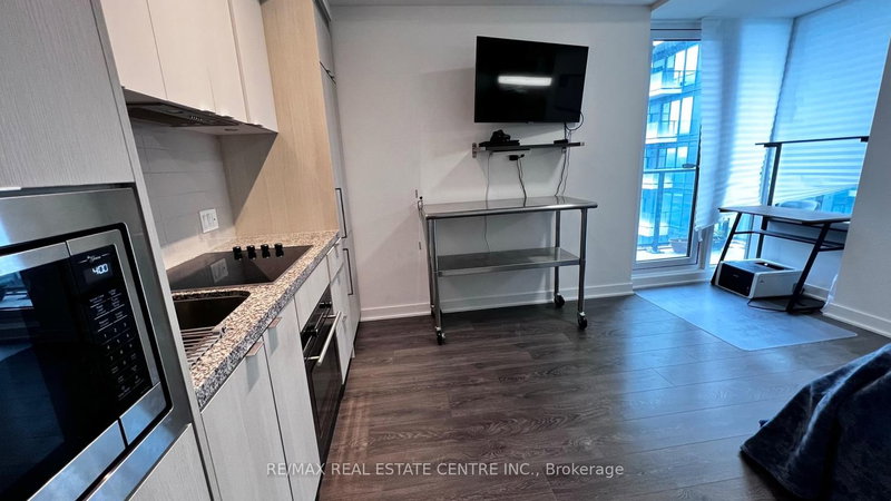 4811 - 115 Blue Jays Way