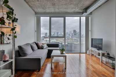 Condo leased at 911-32 Trolley Crescent, Toronto, Ontario, M5A 0E9 - Moss Park - MLS: C13576400