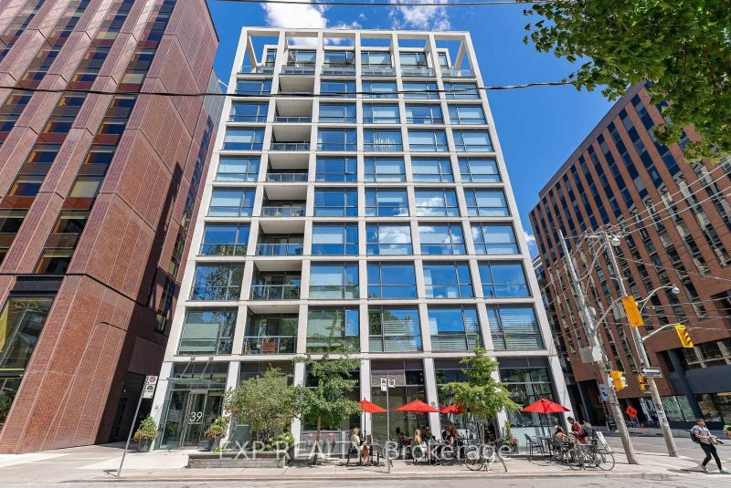 home for lease on 416-39 Brant Street