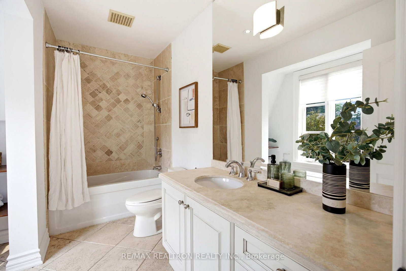 268 Brooke Avenue • Toronto, ON photo 34