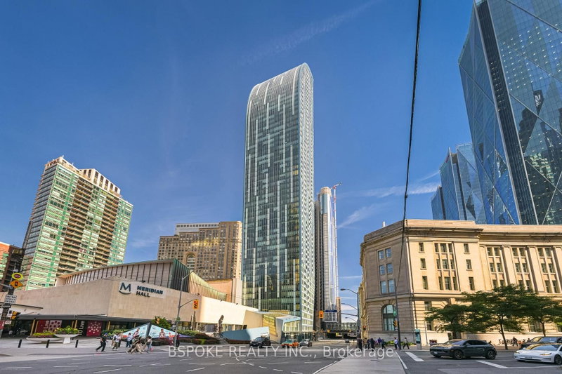 1502 - 8 The Esplanade Avenue