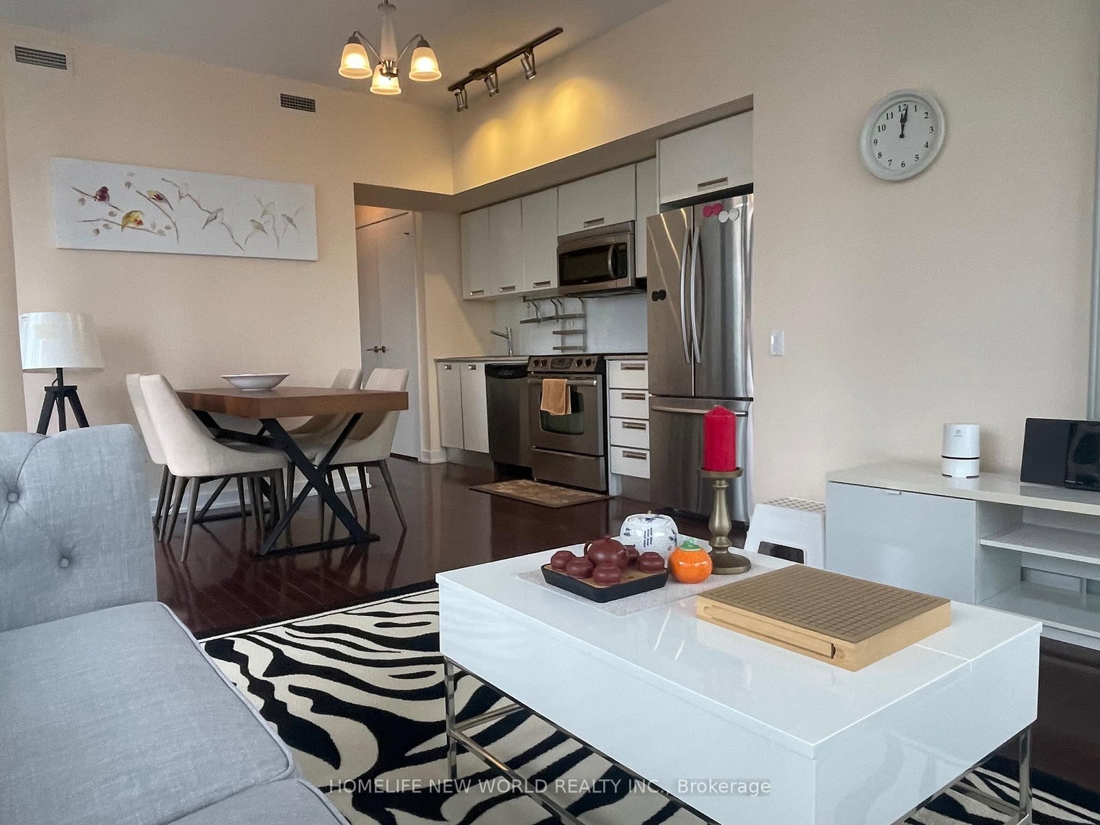 33 E Charles Street • #2109 • Toronto, ON photo 21
