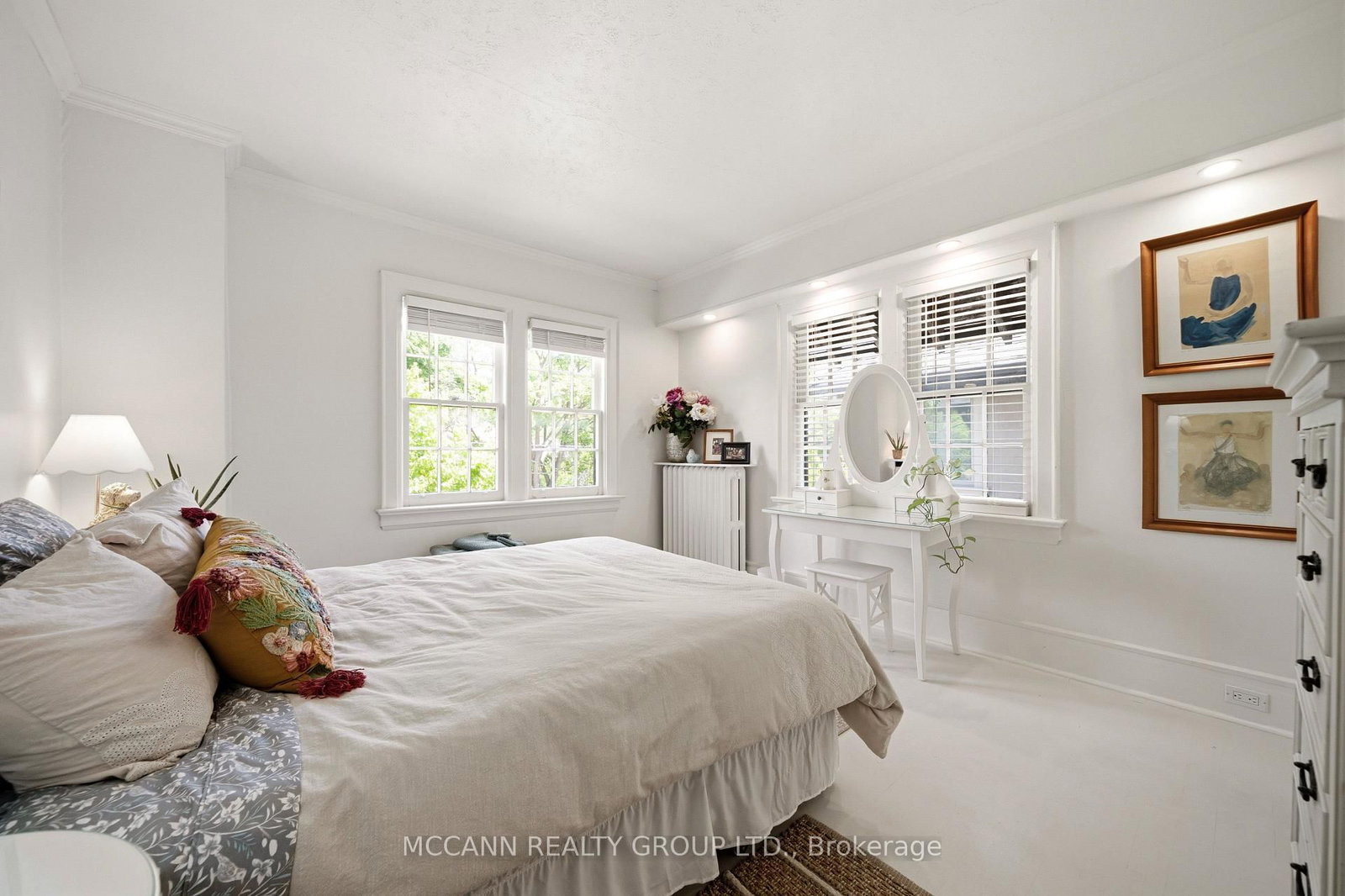 1396 Mount Pleasant Road • Toronto, ON photo 19