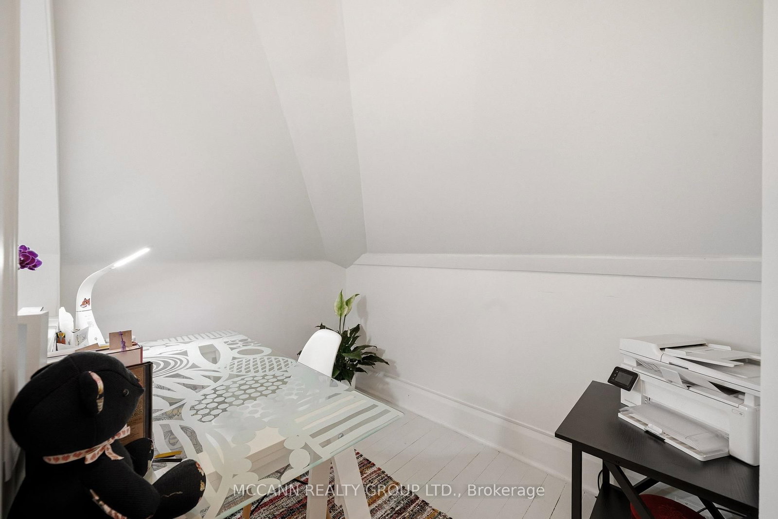 1396 Mount Pleasant Road • Toronto, ON photo 25