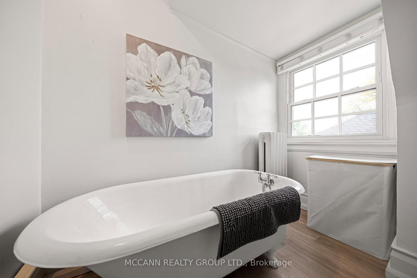 1396 Mount Pleasant Road • Toronto, ON photo 27