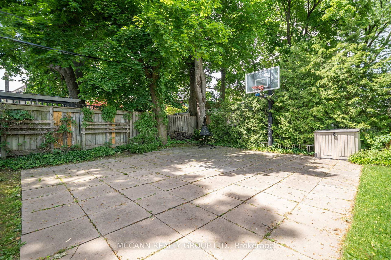 1396 Mount Pleasant Road • Toronto, ON photo 38