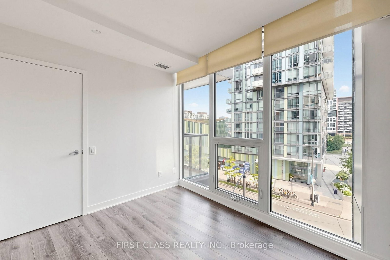 90 Queens Wharf Road • #503 • Toronto, ON photo 16