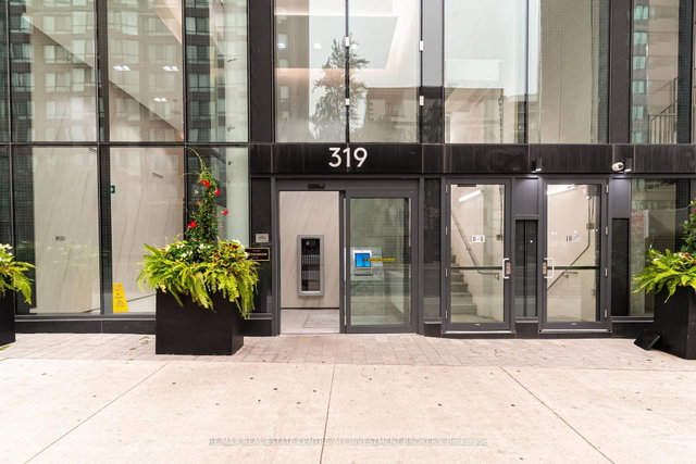 2605 - 319 Jarvis Street