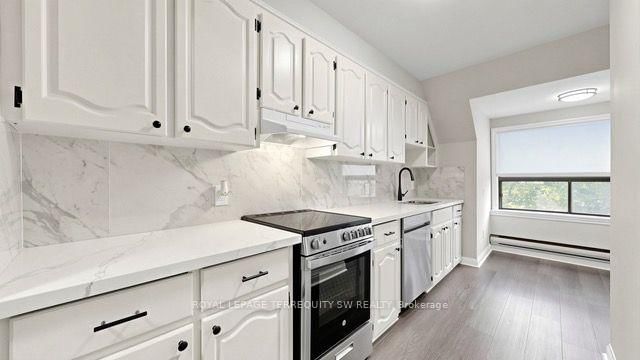 29 Winchester Street • Toronto, ON photo 26