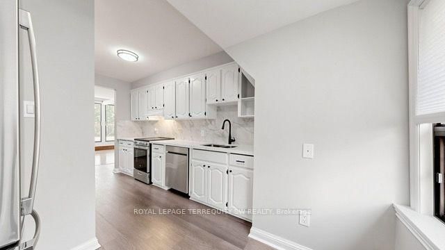 29 Winchester Street • Toronto, ON photo 28